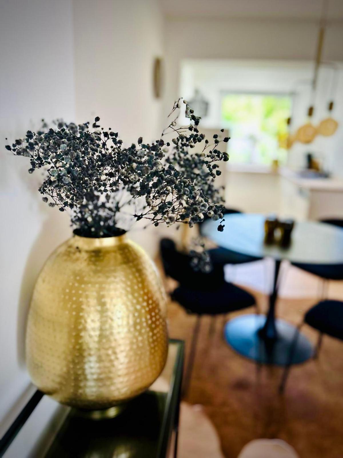 Feelslikehome - Reihenhaus Zwischen Hamburg Und Heide Mit Garten&Garage Ной-Вульмсторф Экстерьер фото